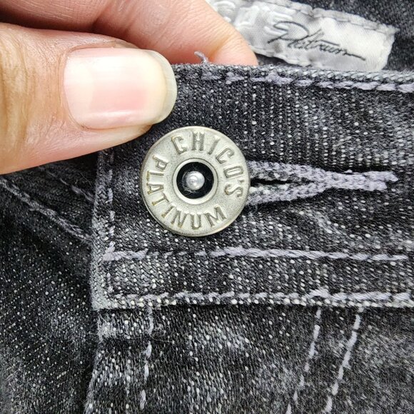 Chicos Jeans Womens 0 Short US 4 Petite Marquis Black Stretch Bootcut *GUC* - Picture 3 of 14